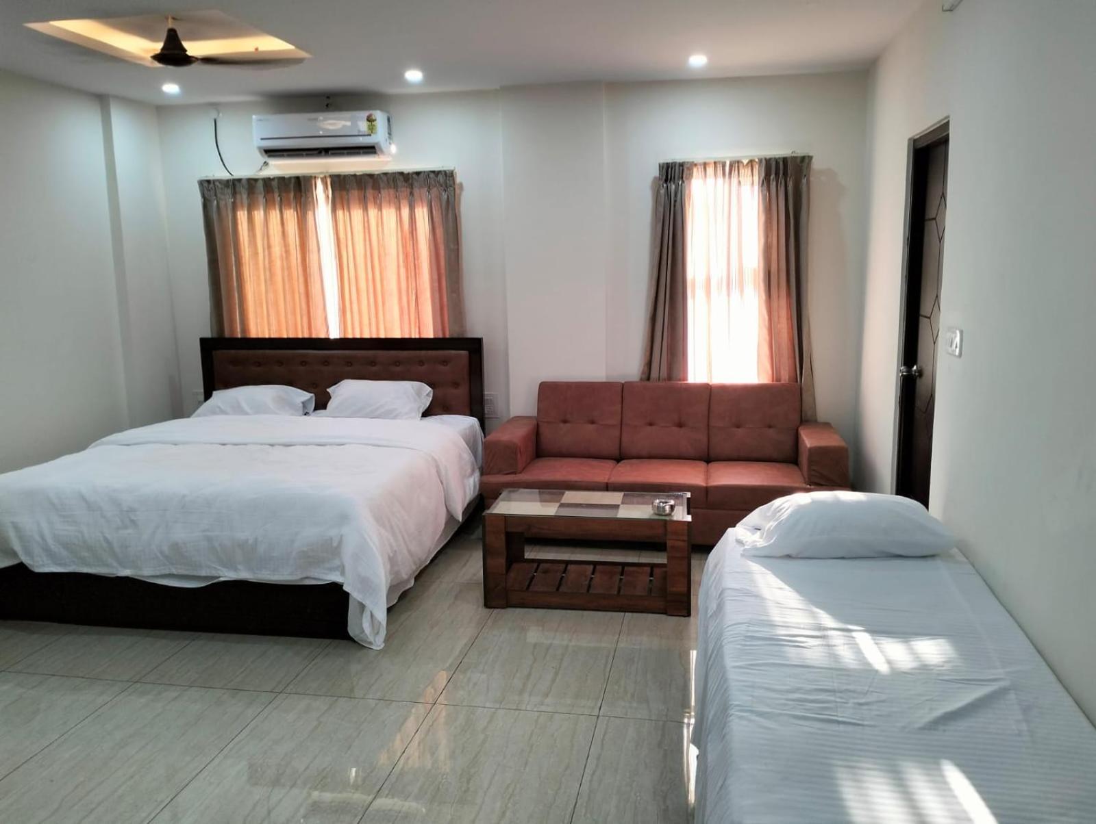 Amma Inn Elegance Suites And Apartments Mysore Esterno foto